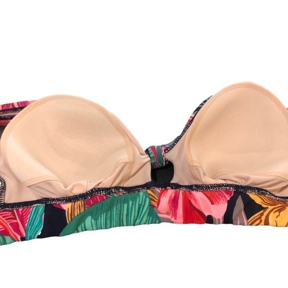 Kona Sol swim suit bra top. Size M - Picture 4 of 7